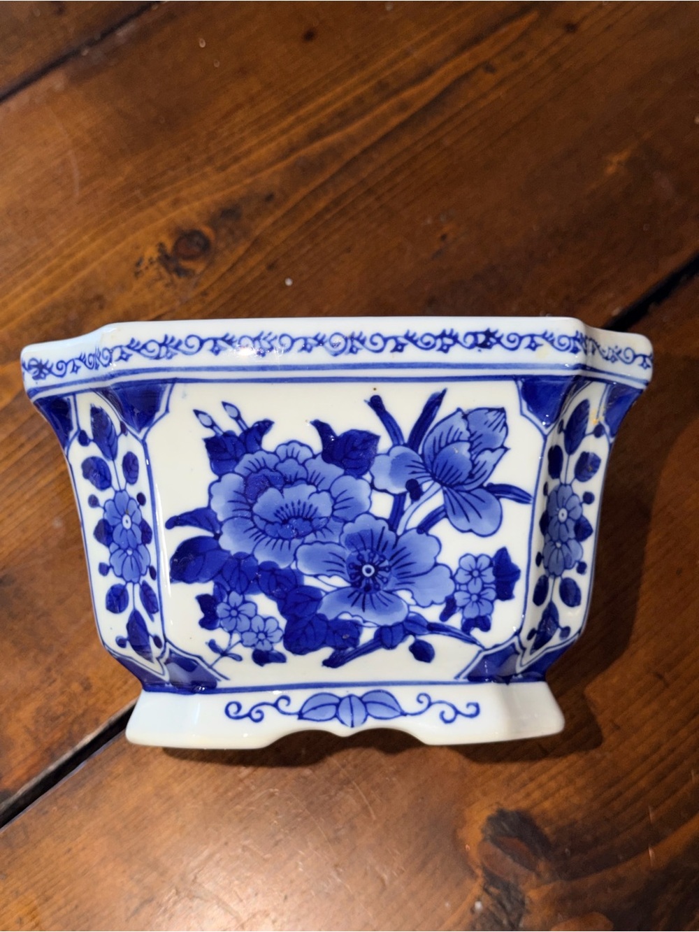Blue and White Blue Willow Style Floral Porcelain Asian Planter Pot